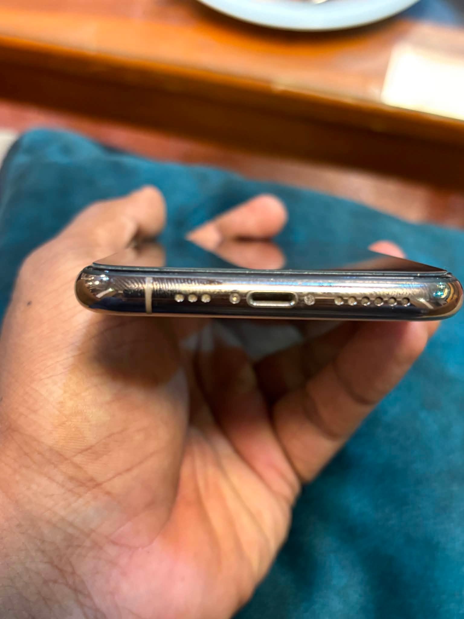 Apple 11 pro 512