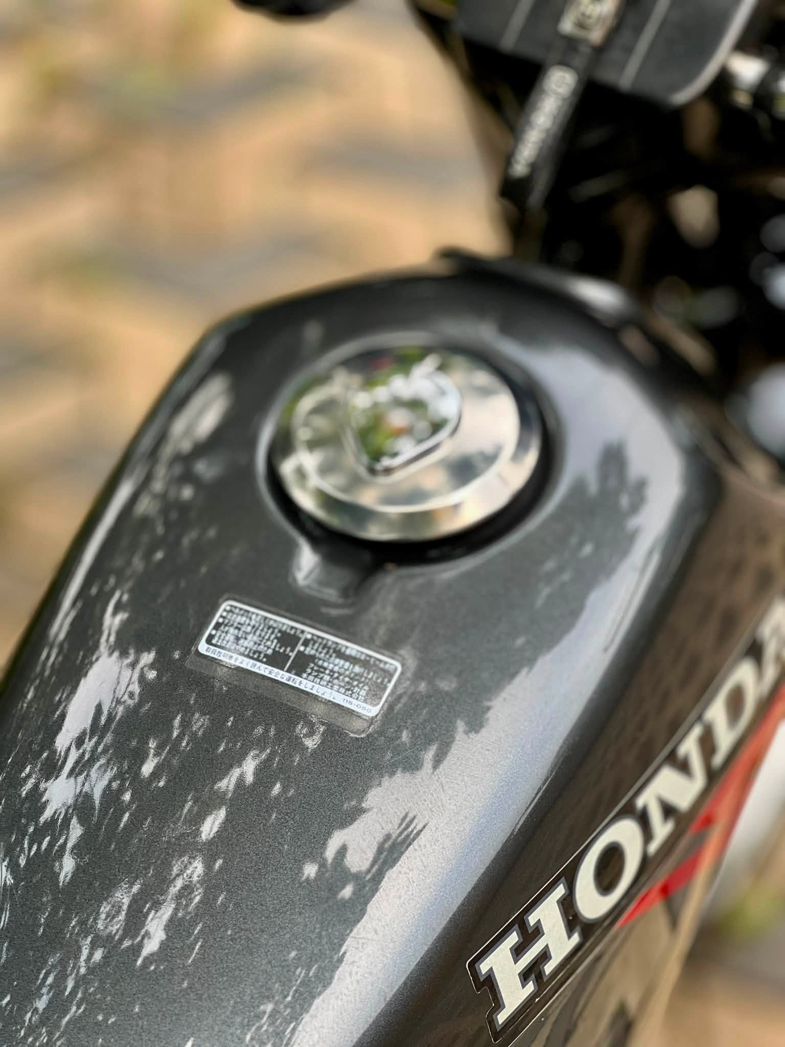Honda CB125T (Super Deluxe)