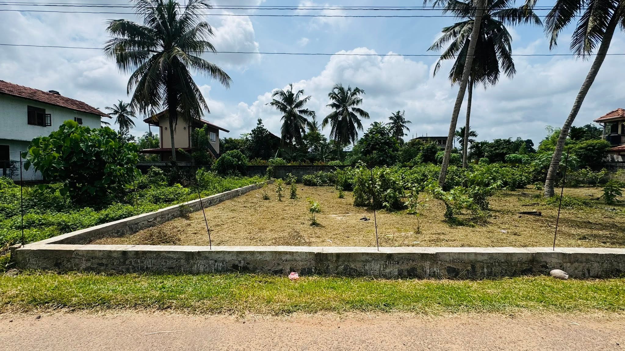 Land for Sale – Kadirana, Western Seaton Estate, Negombo
