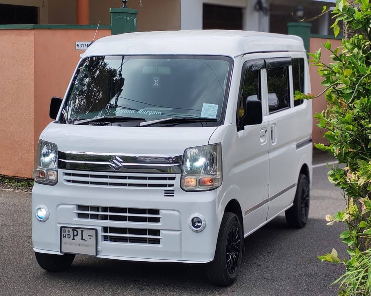 Suzuki Every Selling with finance