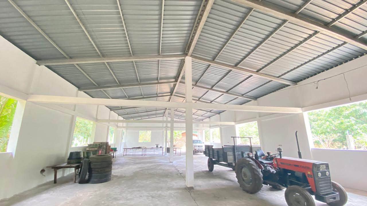 Commercial property for sale