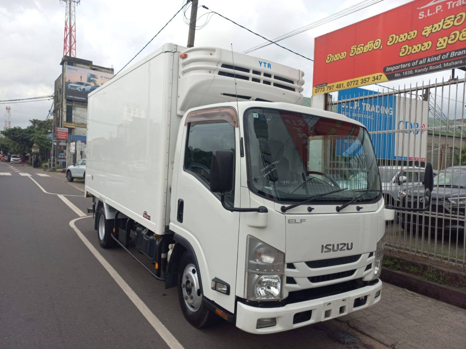 ISUZU ELF FREEZER  අඩ් 12.5