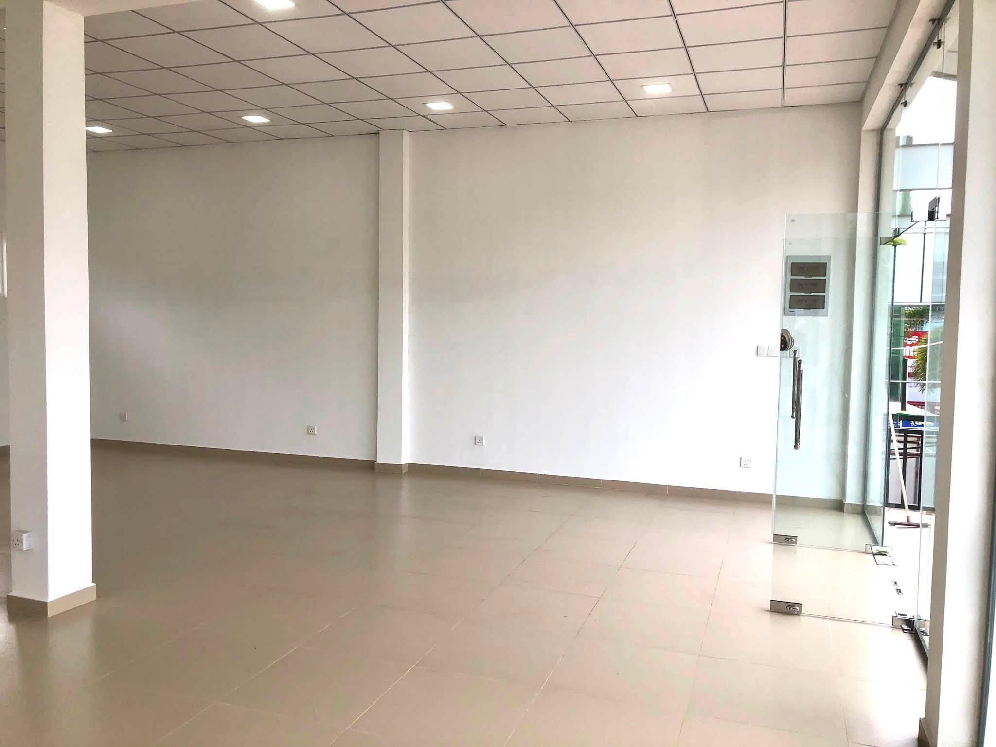 1st Floor Shop For Rent