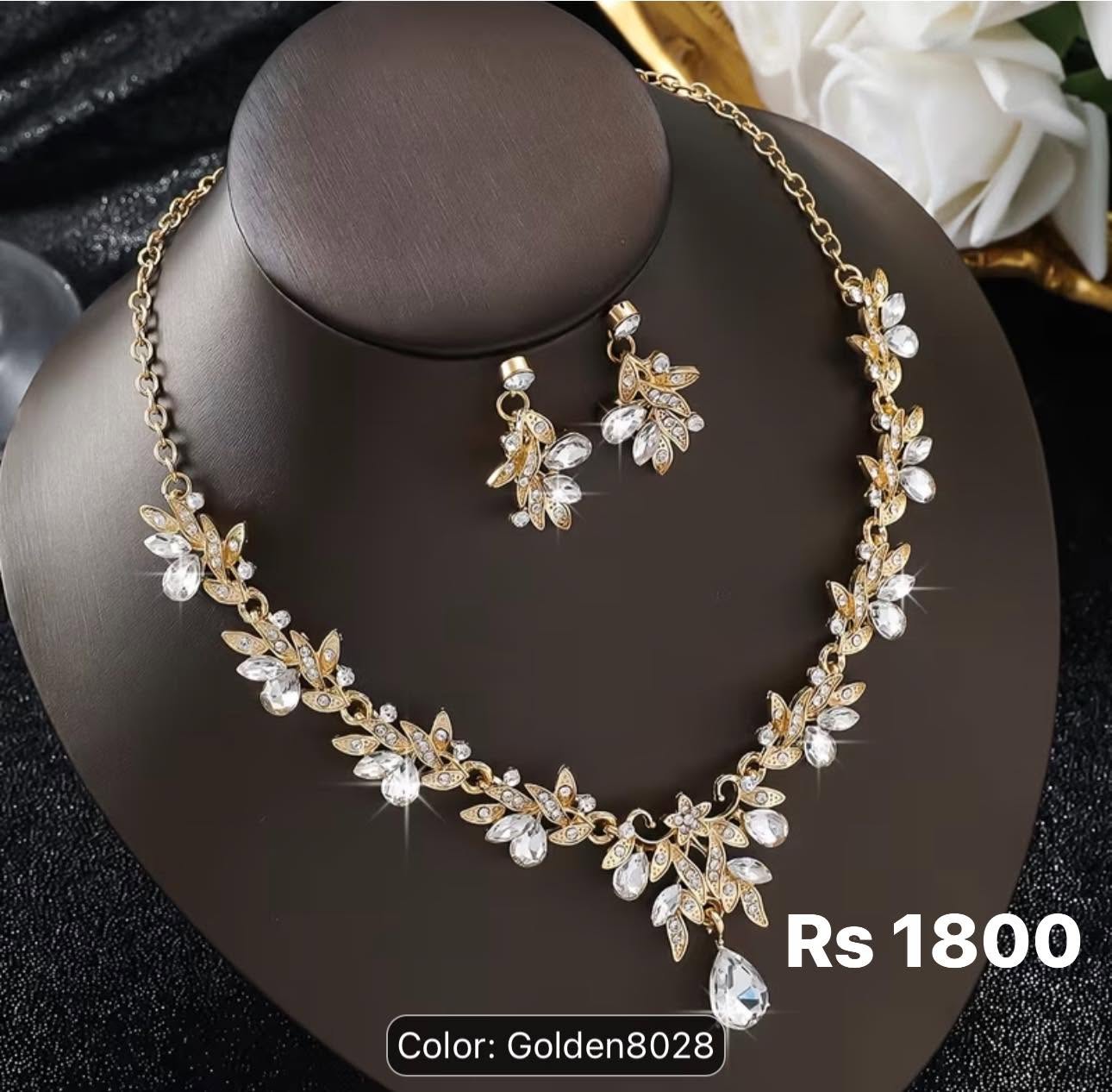 Elegant & fashionable jewelry