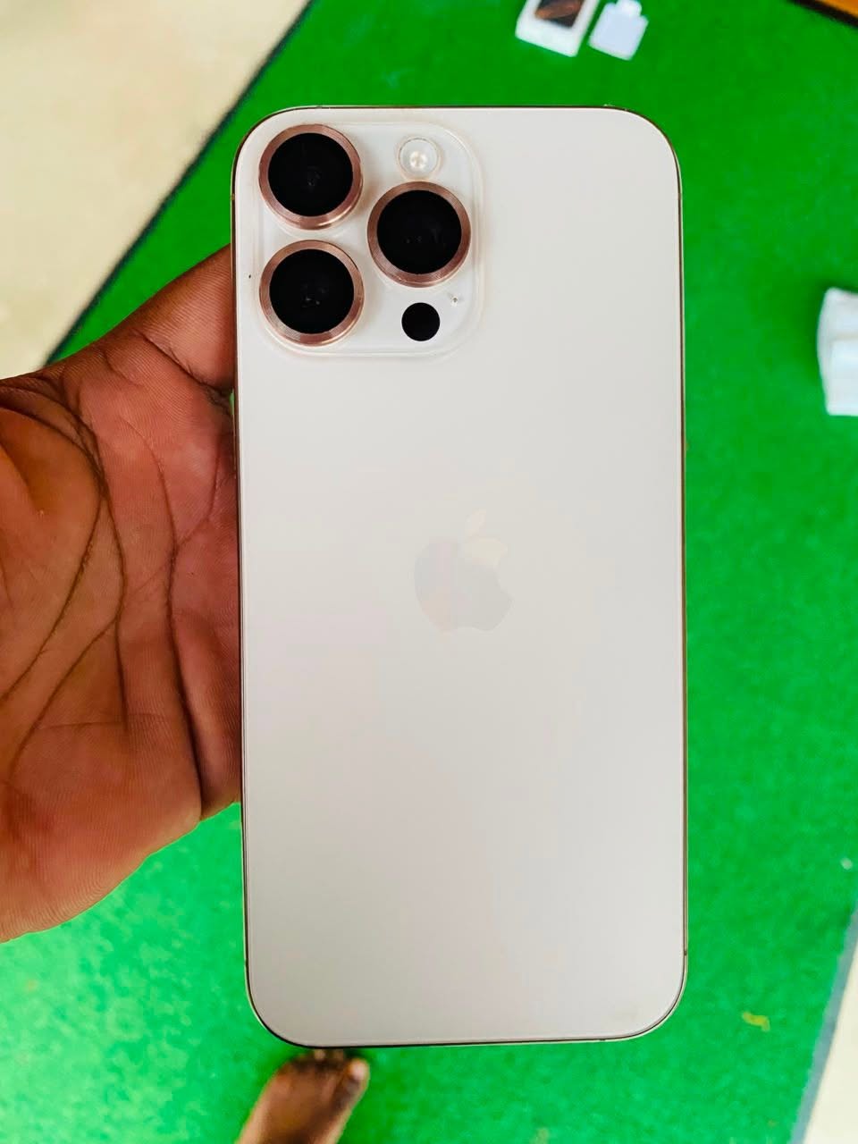 apple 16 pro max 512 gb phone sale