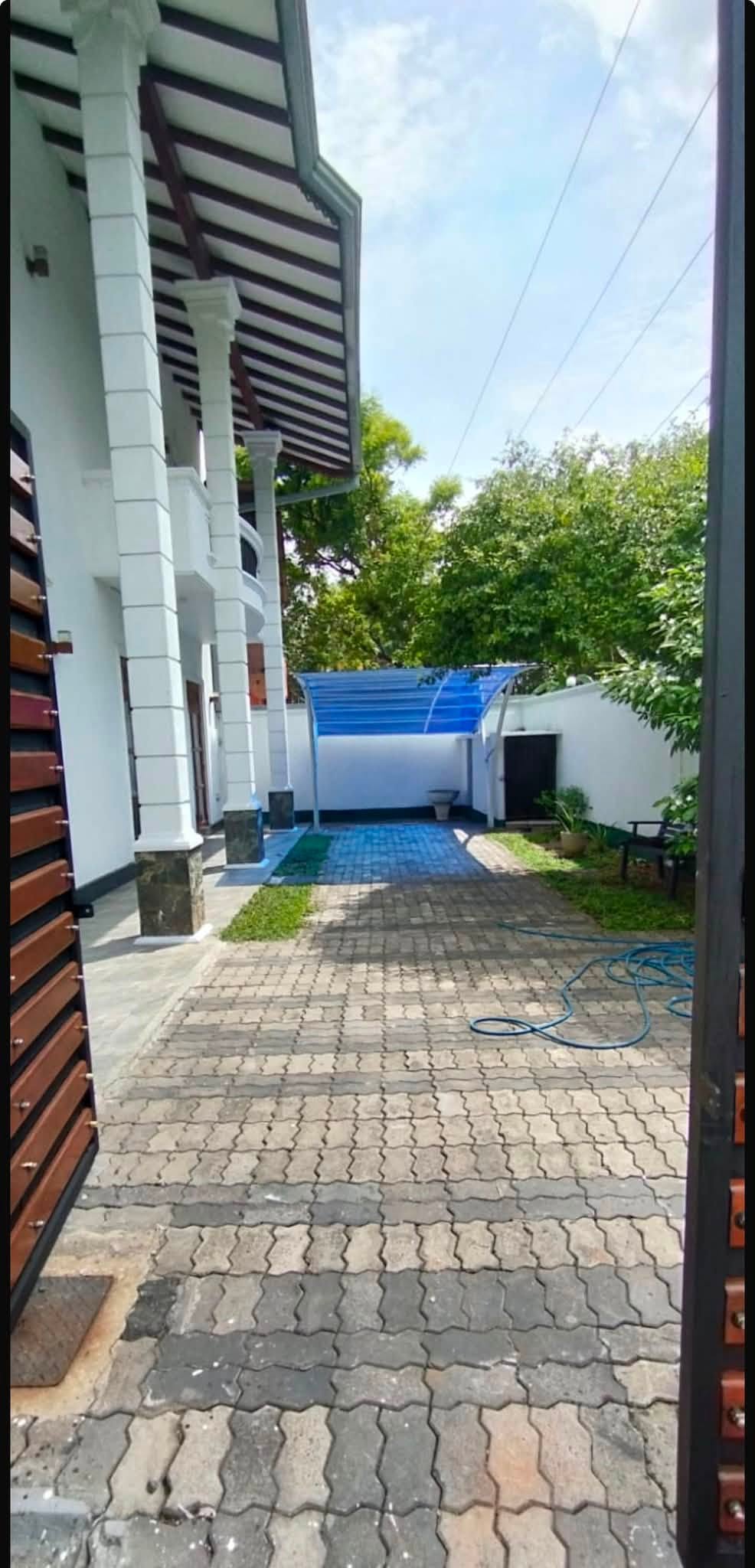 BOKUNDARA – BEAUTIFUL 2 STORY HOUSE FOR IMMEDIATE SALE