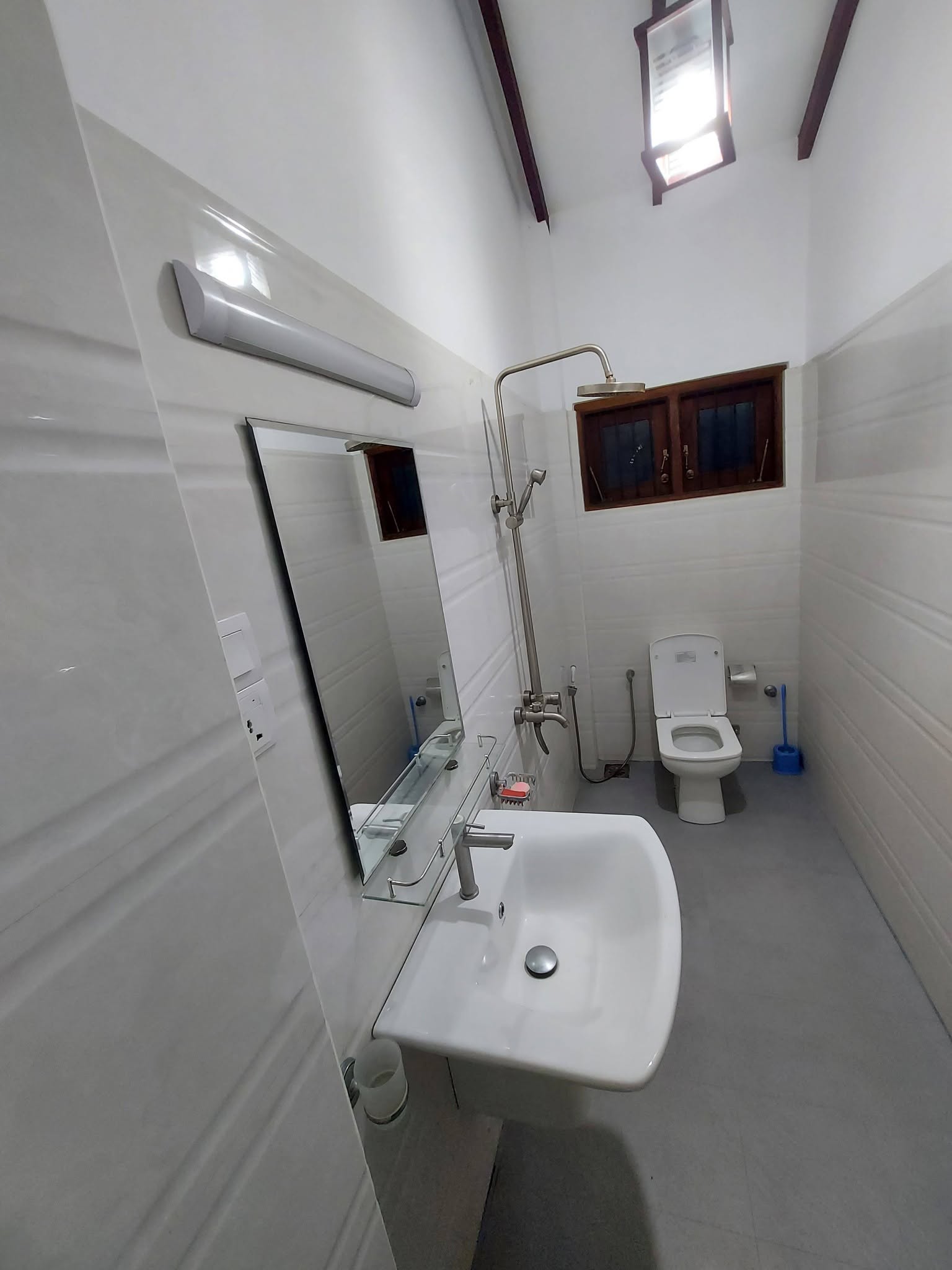 2 rooms fully furniture apartment..Negambo Katuwapitiya..