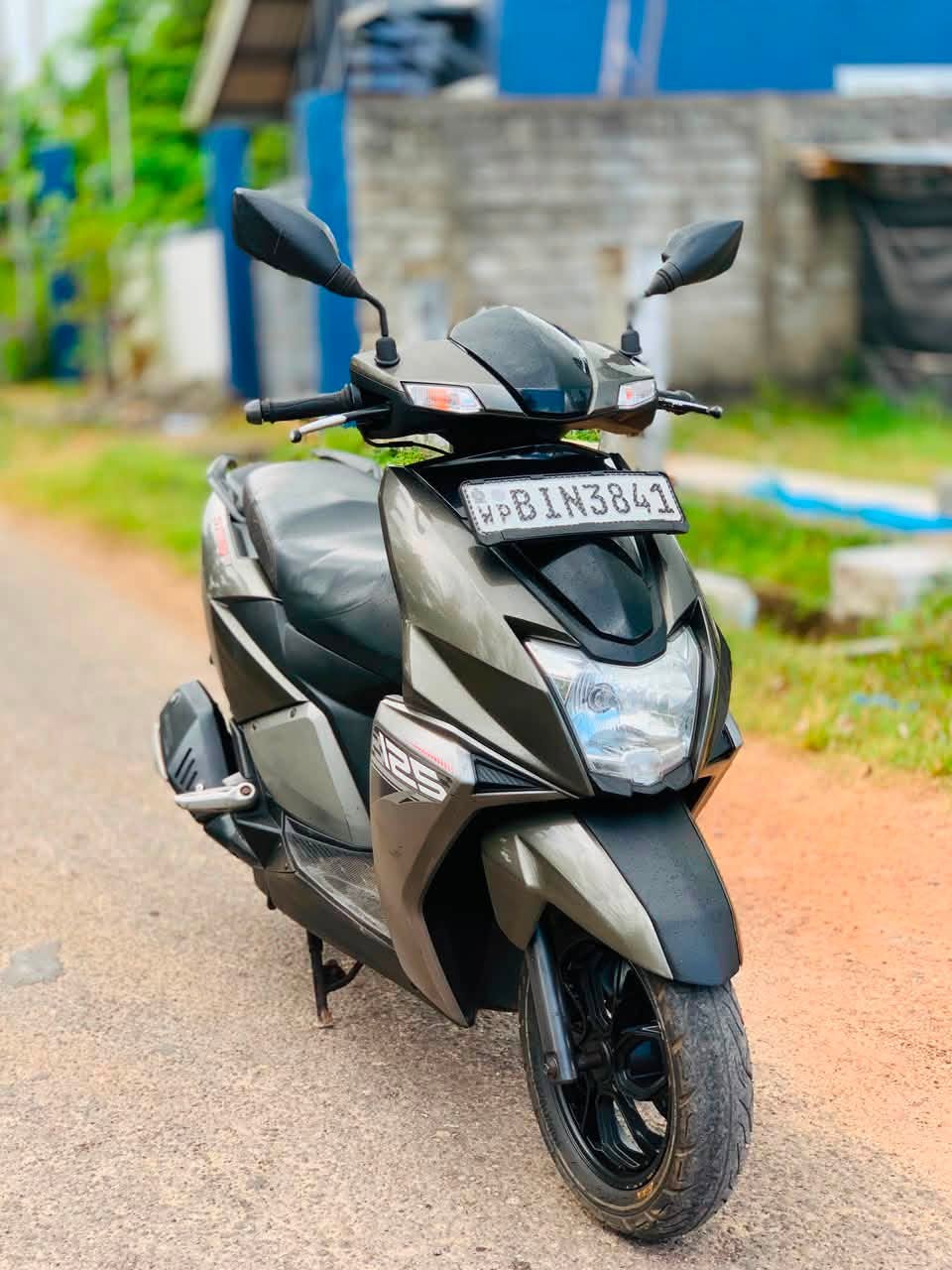 TVS NTROQ