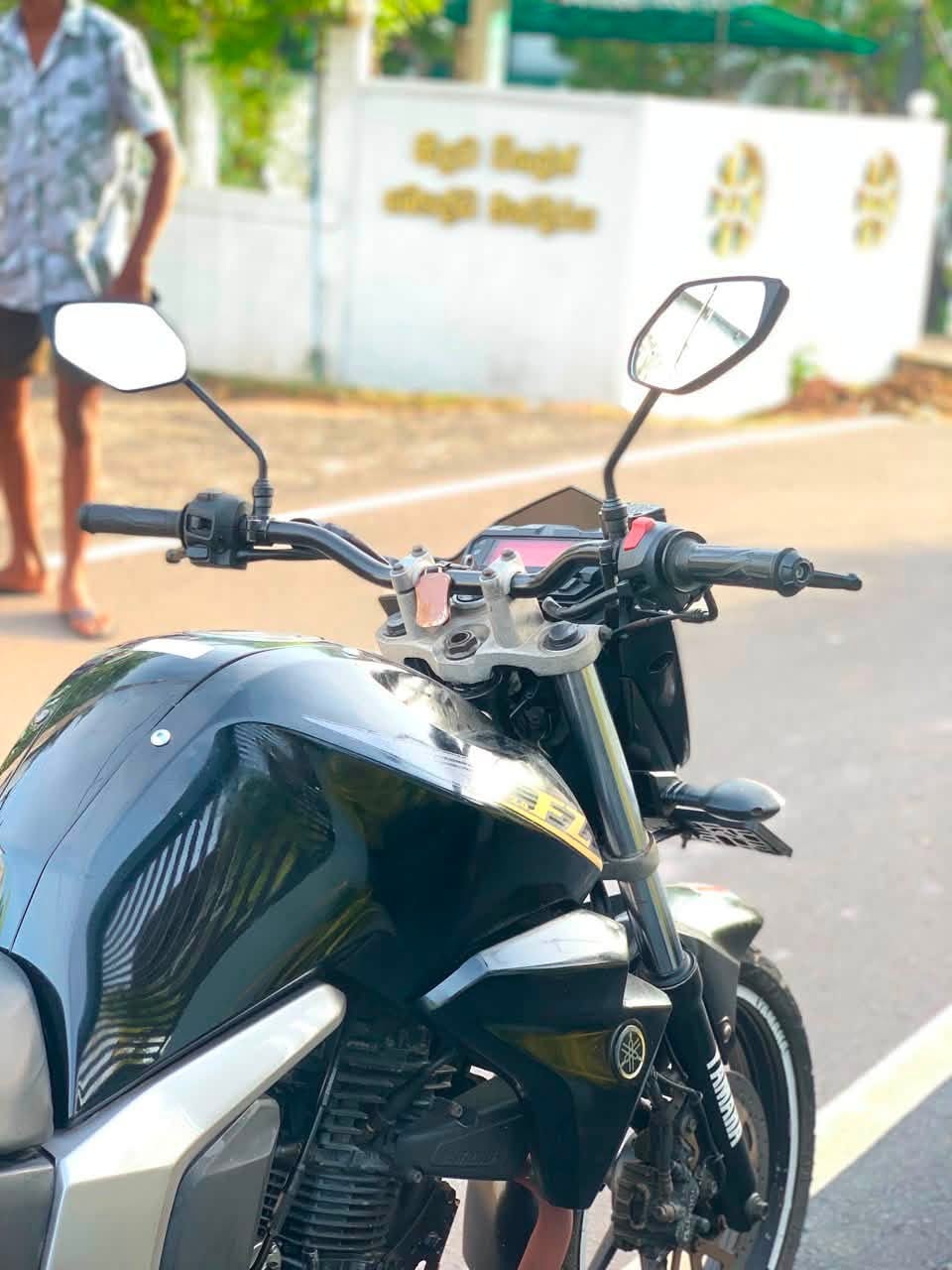 FZ v2 Bike