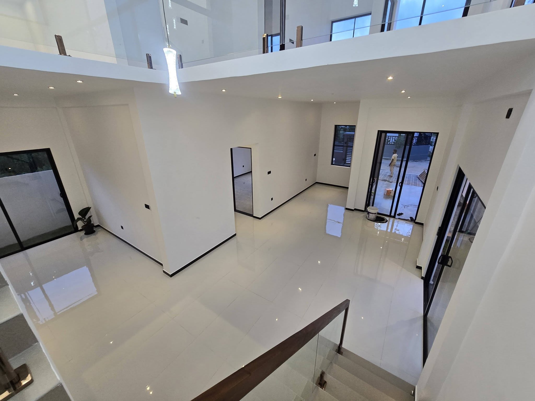 Brand New Luxury Complete 3 Story Box Modern House For Sale