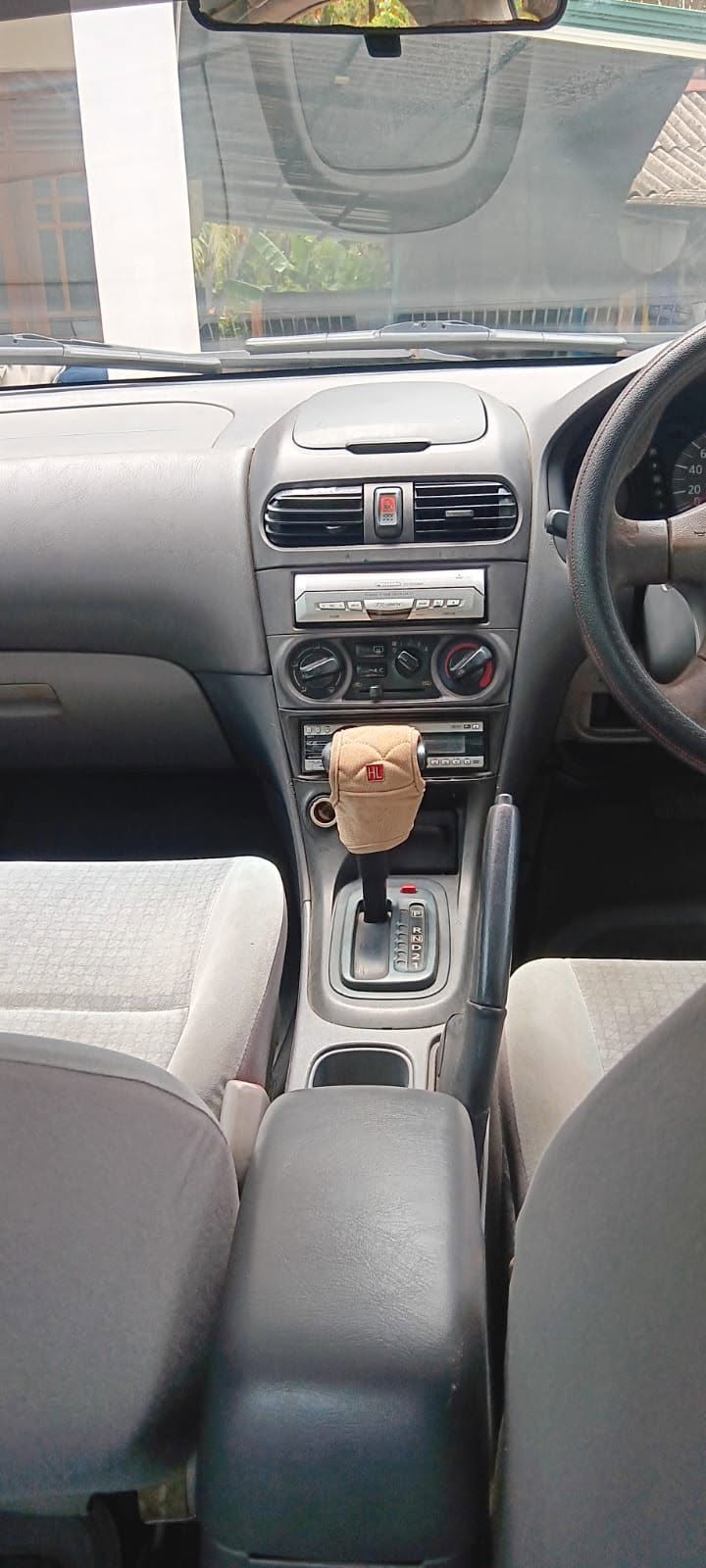 Nissan Sunny fb15 ex saloon new shell