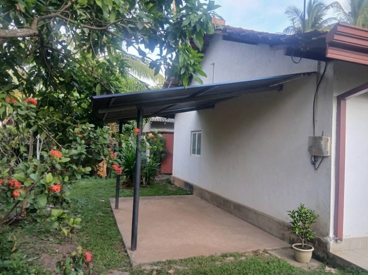 මීගමුව අක්කර පනහ ඉදිකළ නිවස සමග ඉඩම ඉක්මනින් විකිණිමට ඇත.