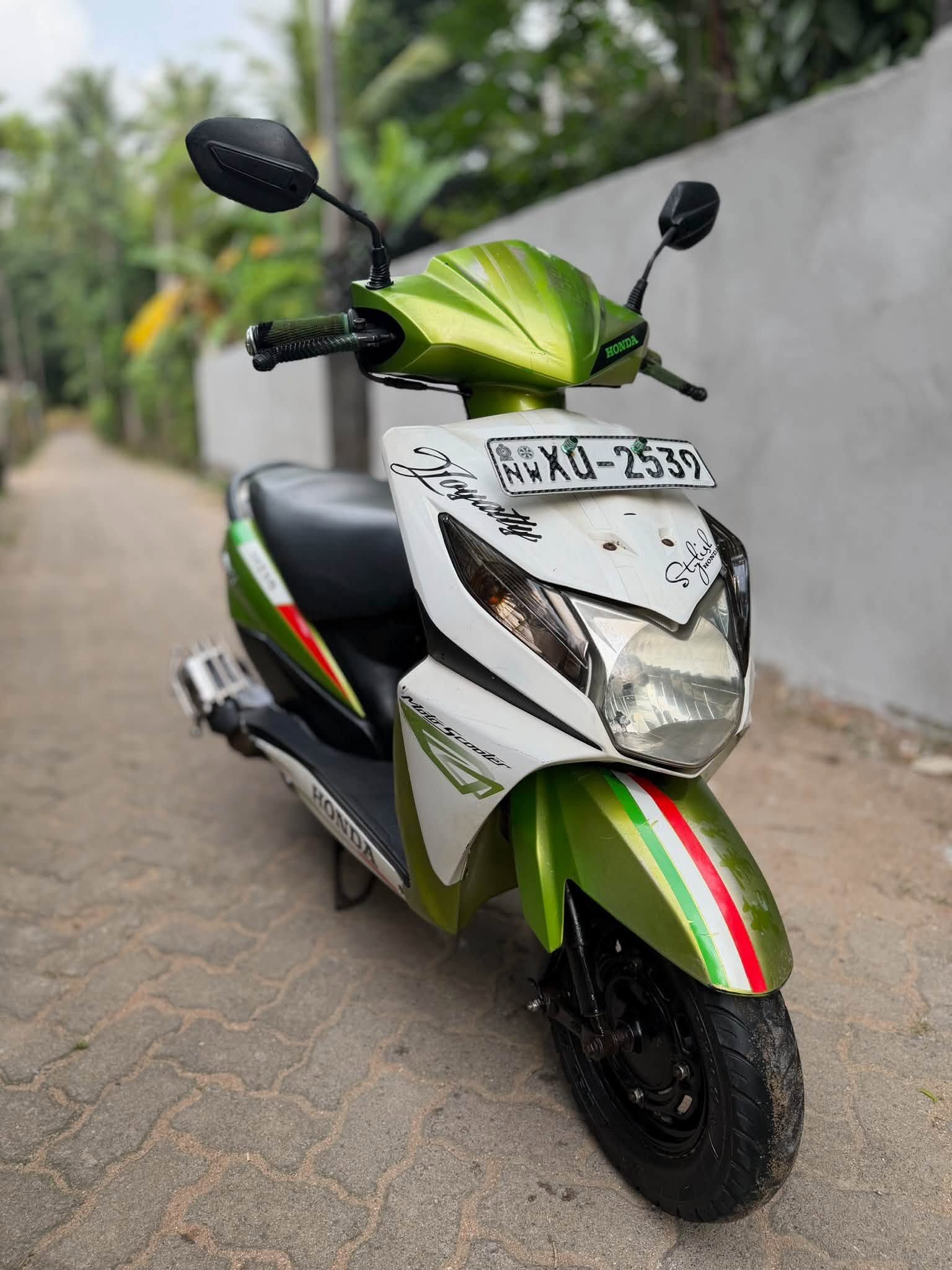 Honda Dio XU ****