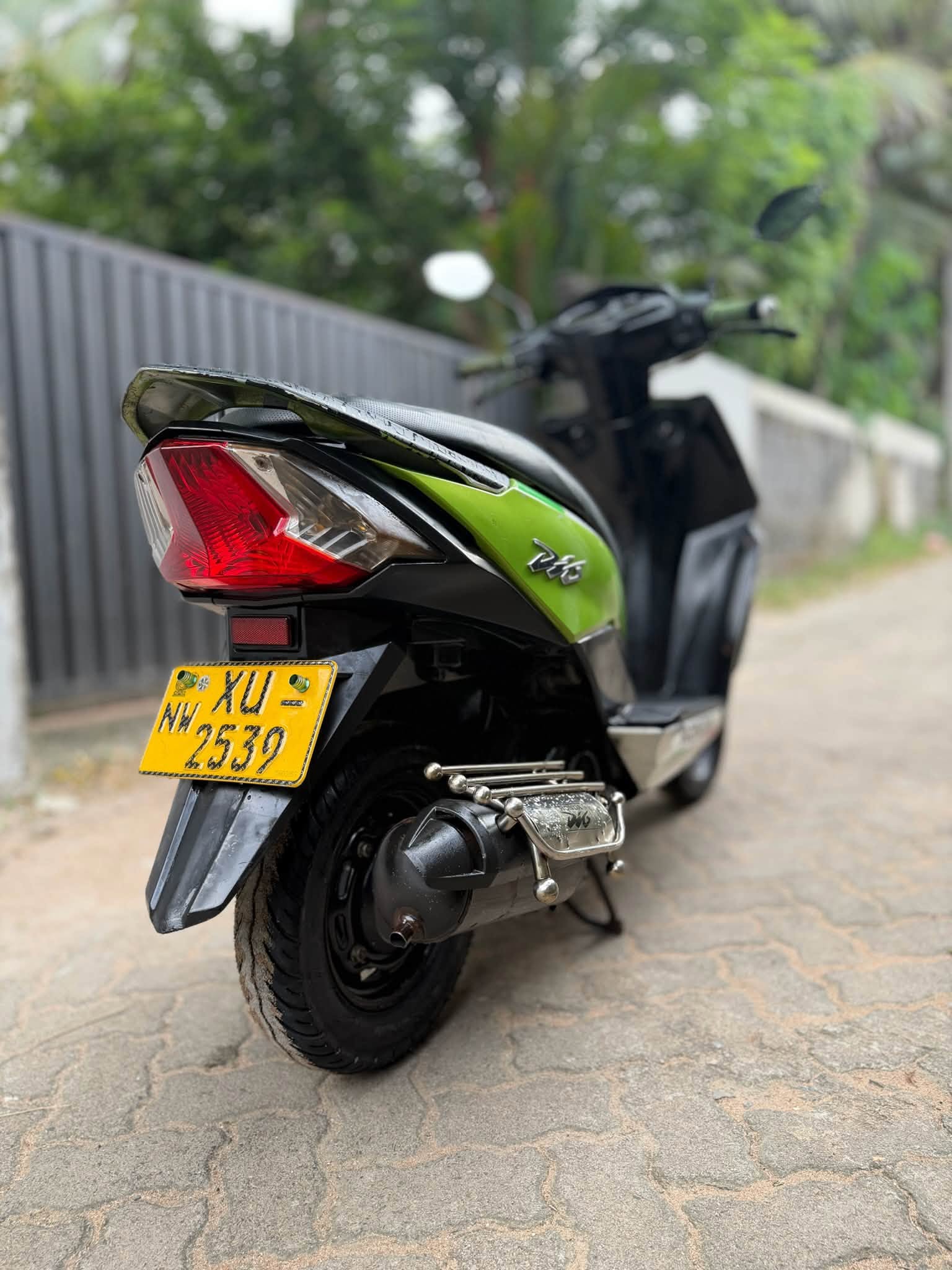 Honda Dio XU ****