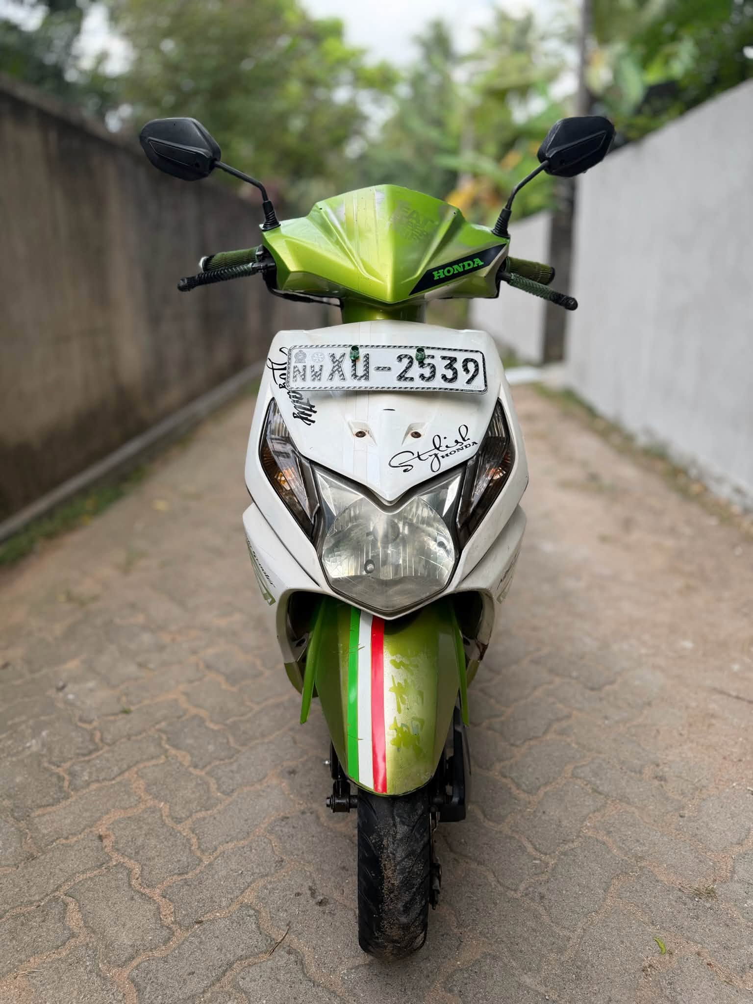 Honda Dio XU ****