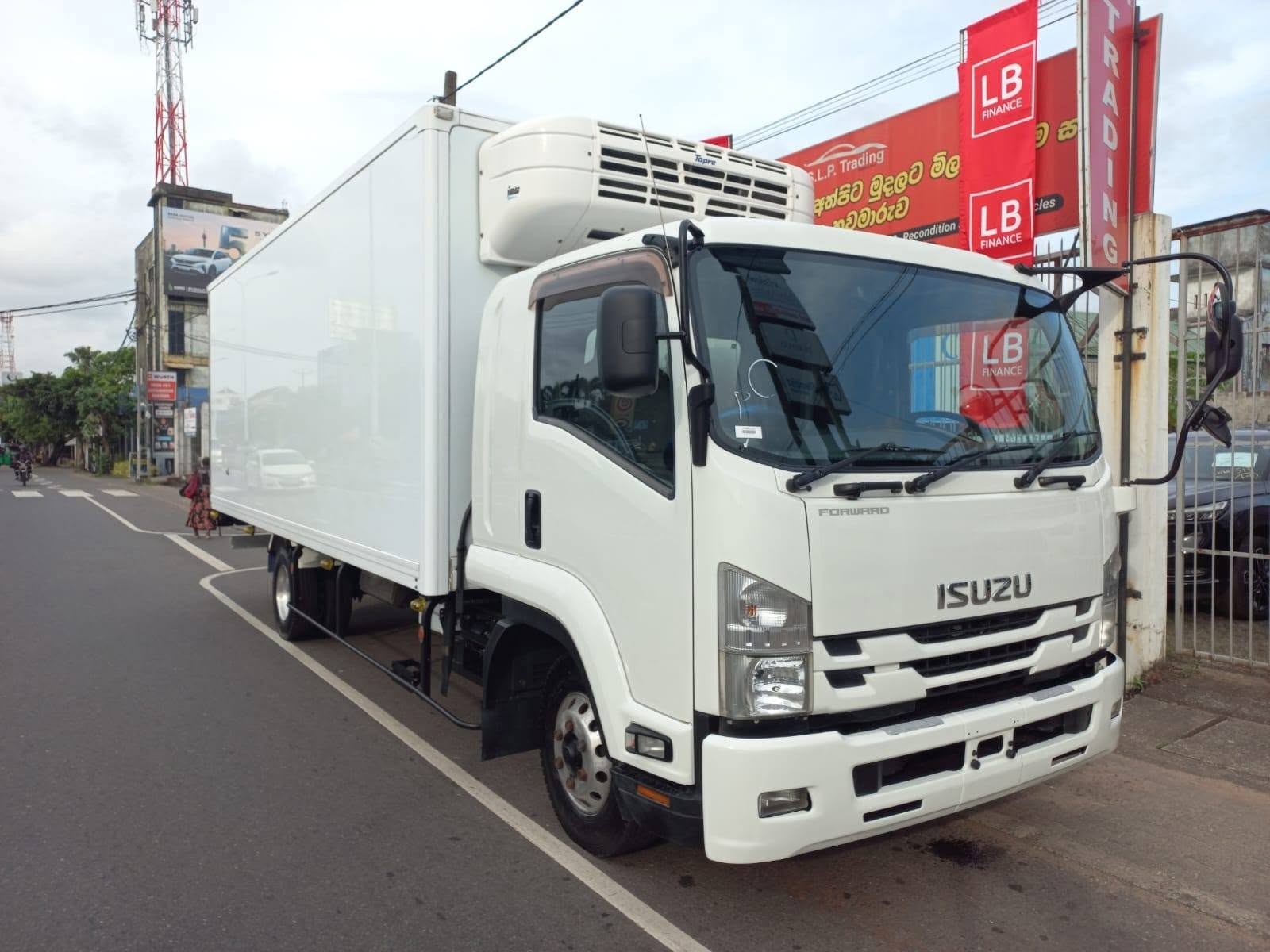 ISUZU FORWARD FREEZER TRUCK