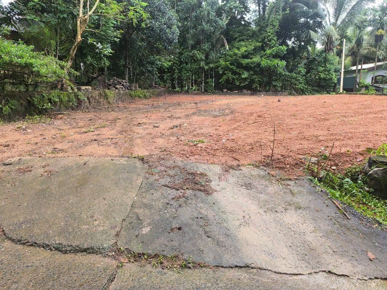 හොරණ – මුනගම දික්හේන්පුරින් පර්චස් 20ක වටිනා ඉඩම