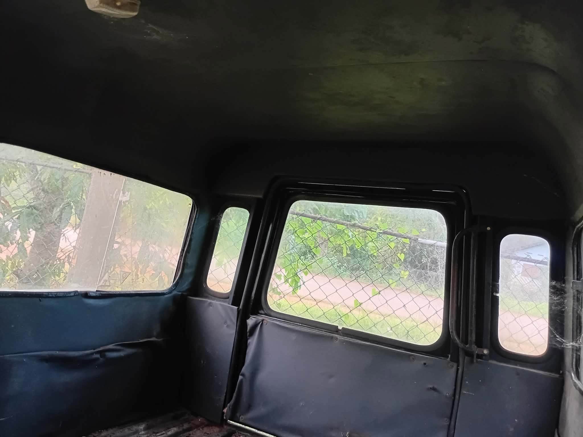 Mahindra Bolero රථයේ Canopy එක විකිණීමට ඇත