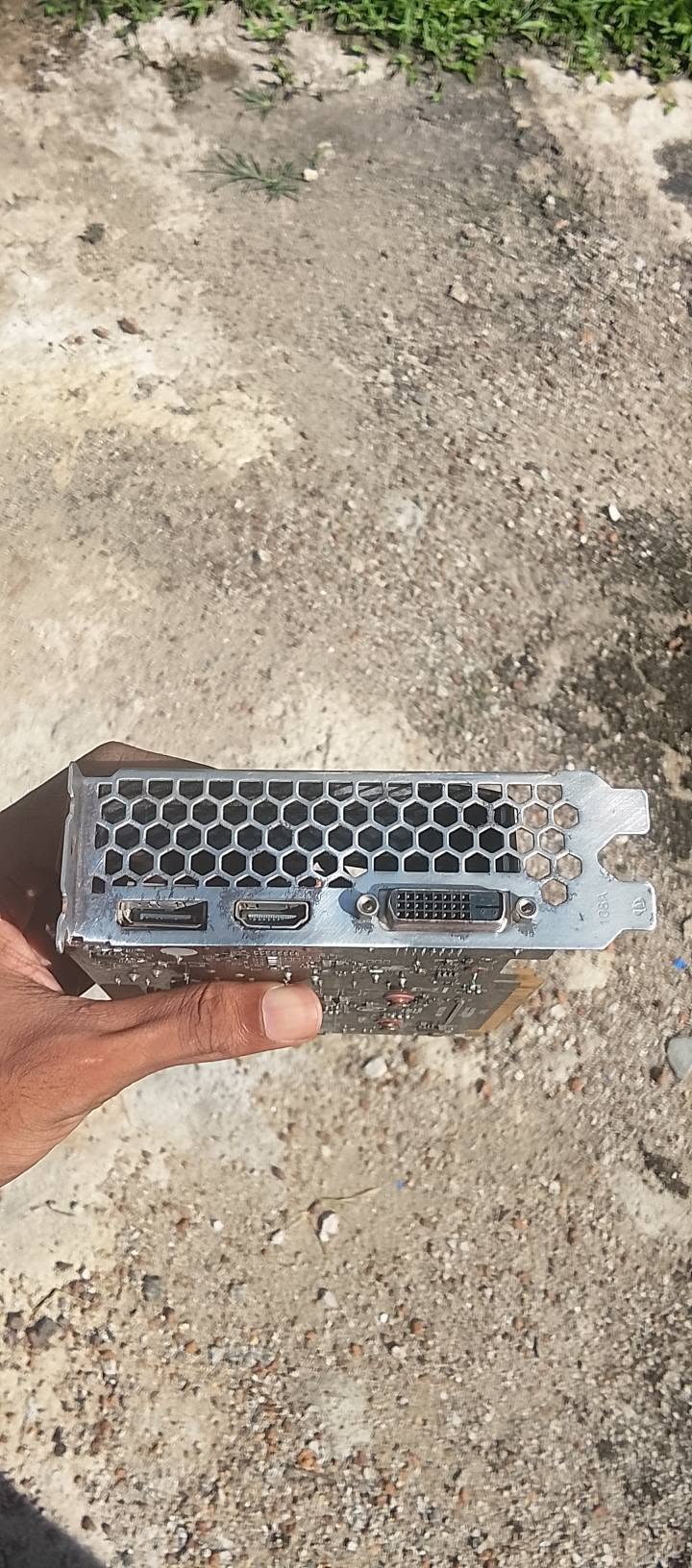 GTX 1050 2GB Graphics Card