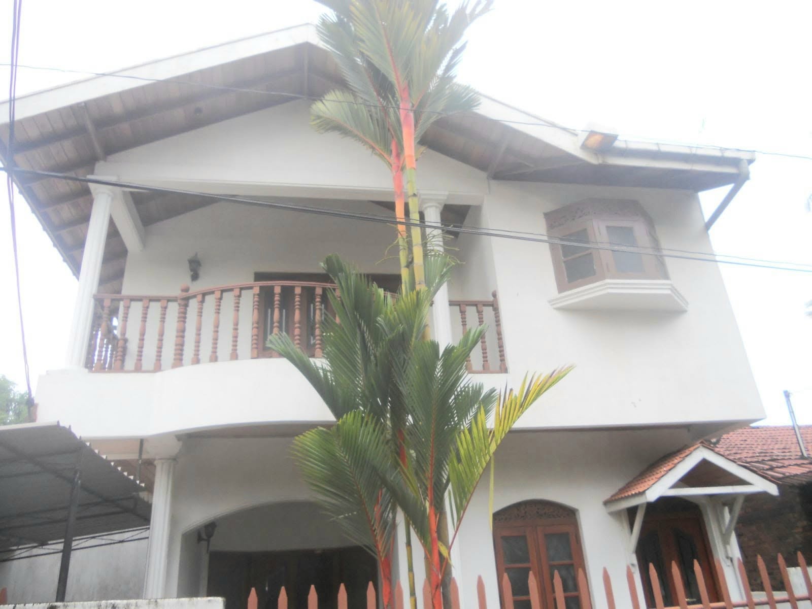 මීගමුව – 01 – සුපිරි නිවසක උඩු මහළ කුලියට ලබා දීම.