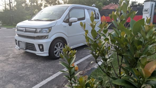 Suzuki Wagon R FZ Premium 2018 (AMW Company Import)