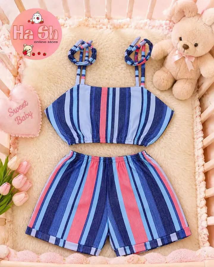  (crop top & short ) suit