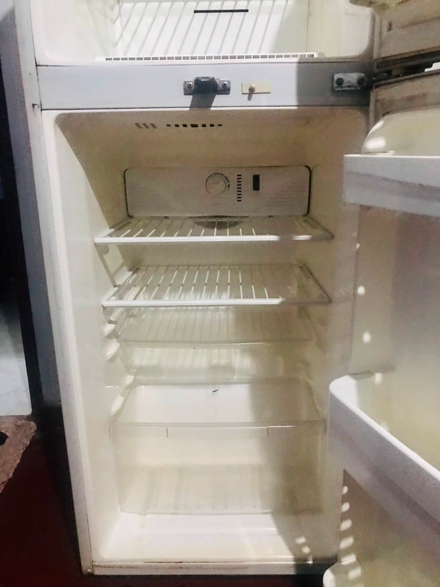 LG refrigerator double dooor (Used)