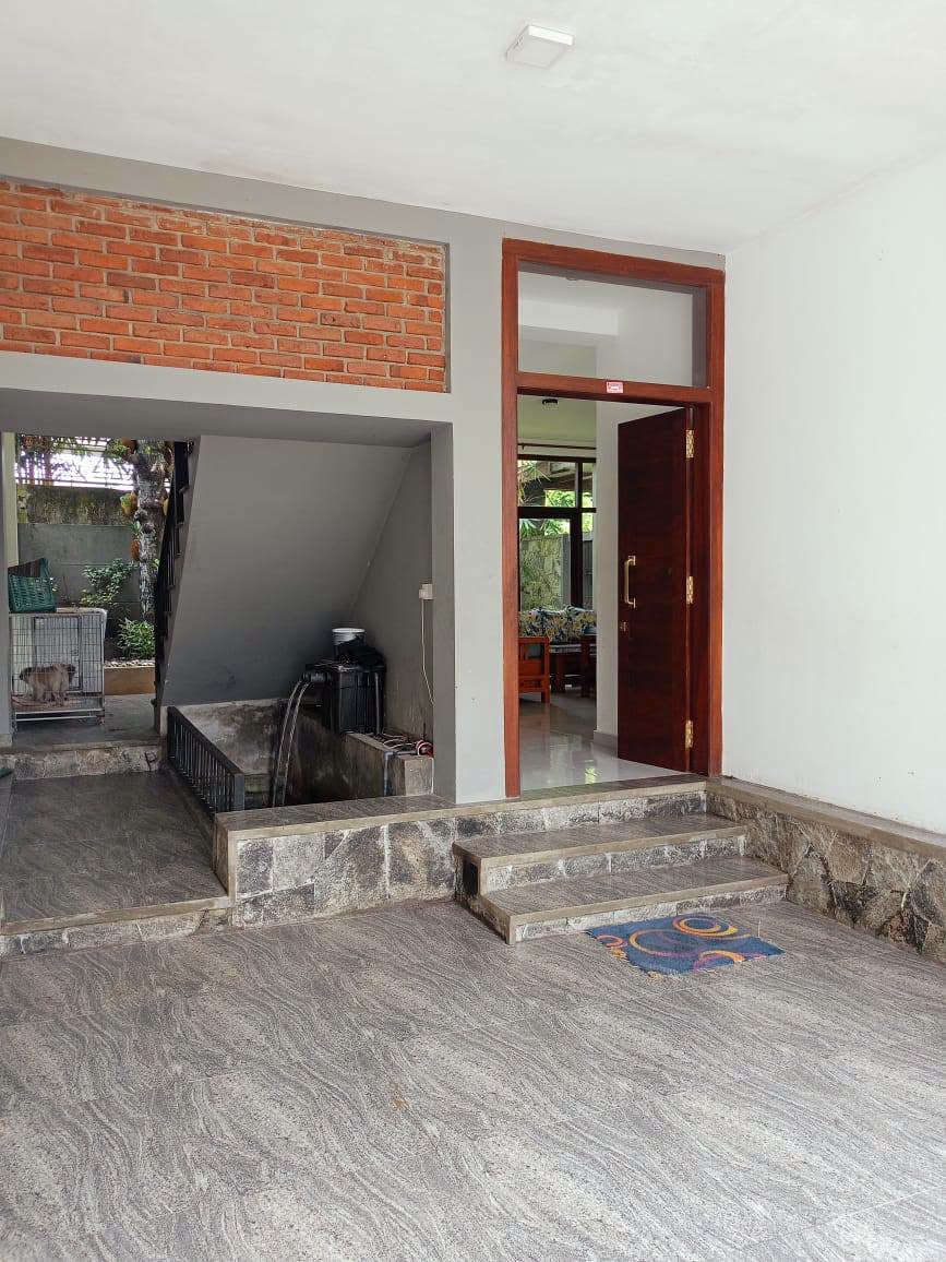 TWO STOREY HOUSE FOR SALE IN THALAWATHUGODA KALALLGODA