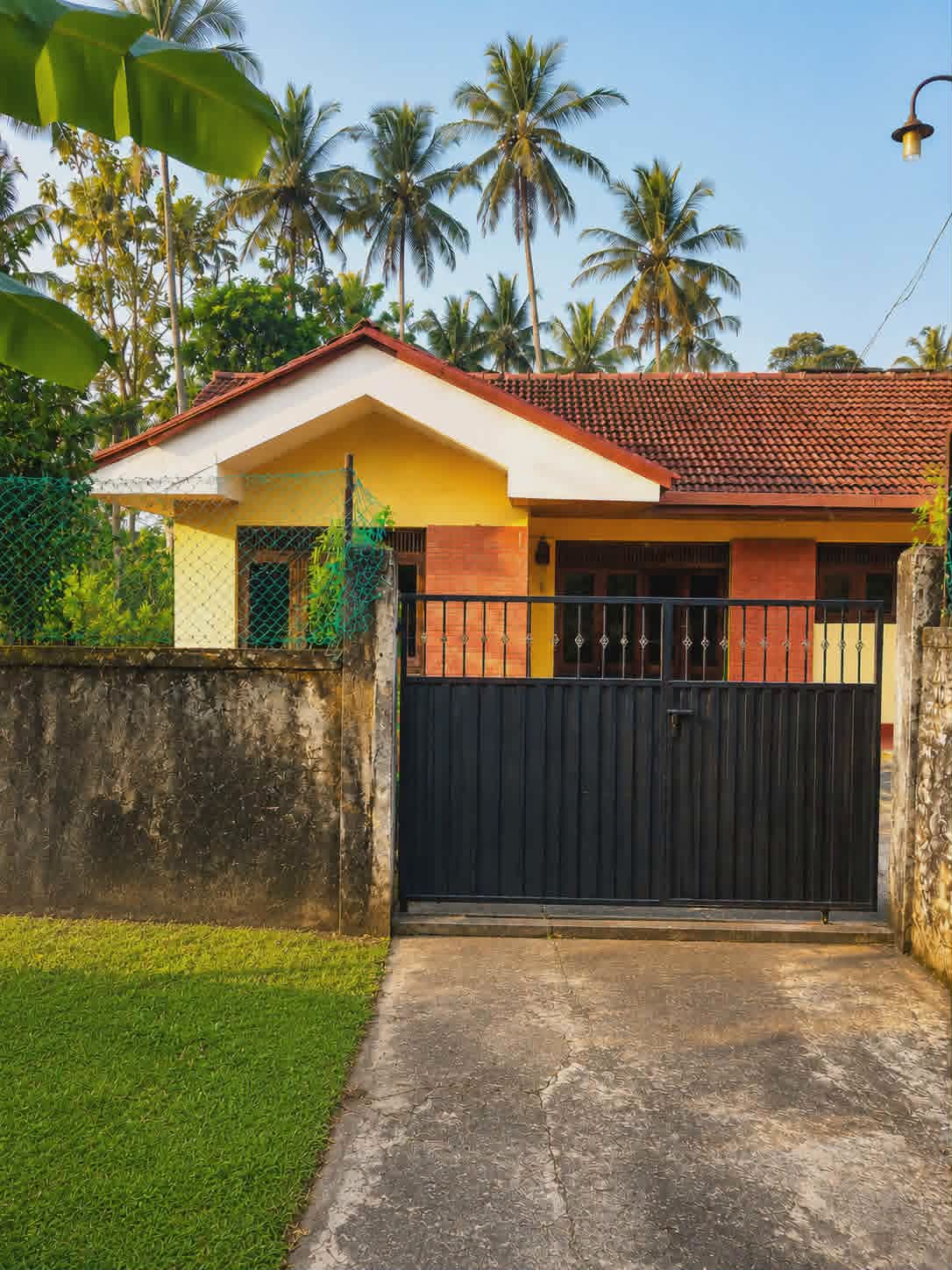 පානදුර ද සිල්වා පාරෙන් නිවසක් සහිත ඉඩමක් විකිනීමට