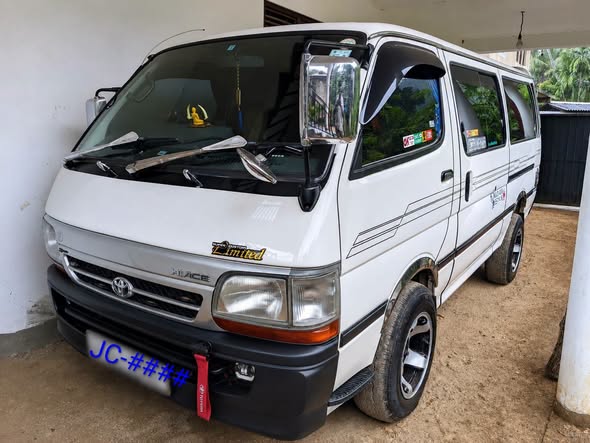 TOYOTA DOLPHIN LONG
