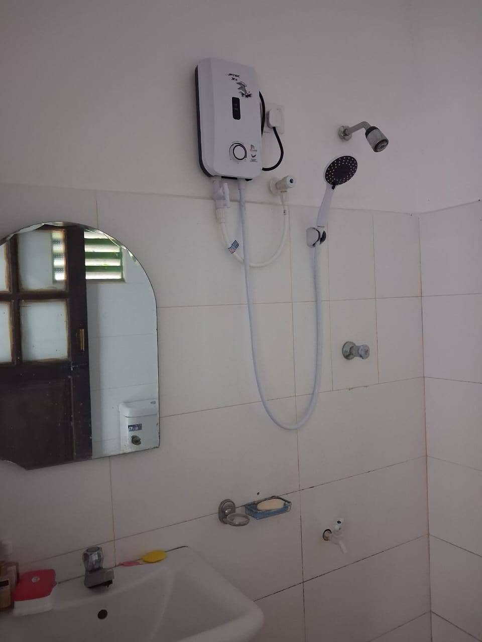Annex for rent Katunayaka