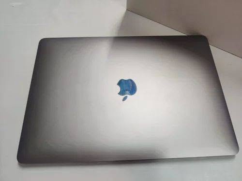 Apple MacBook Air M1  (13-inch)