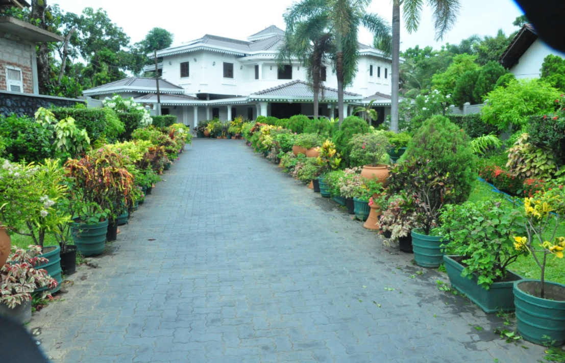 Two Storied Super Luxury House for Sale in Kochchikade.