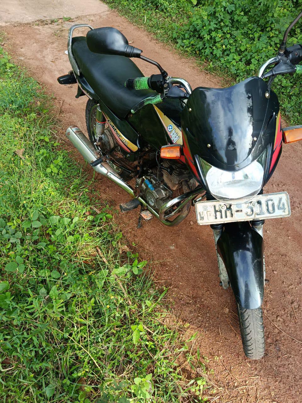 bajaj caliber 115