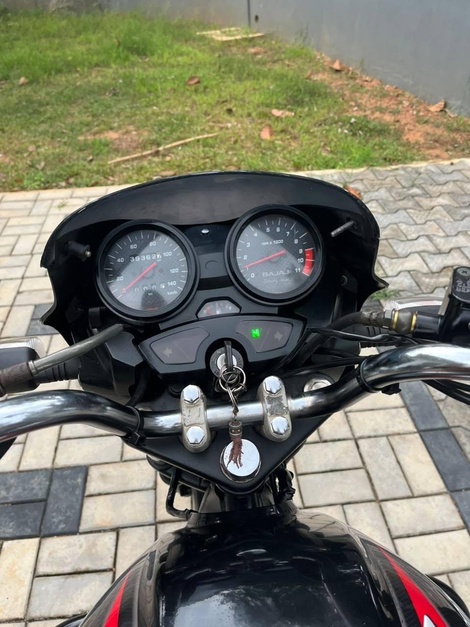 Bajaj Discovery 135