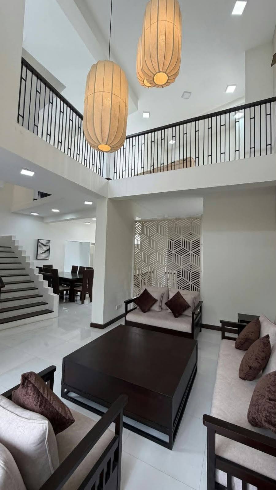 House For Urgent Sale In Kalapaluwawa, Rajagiriya