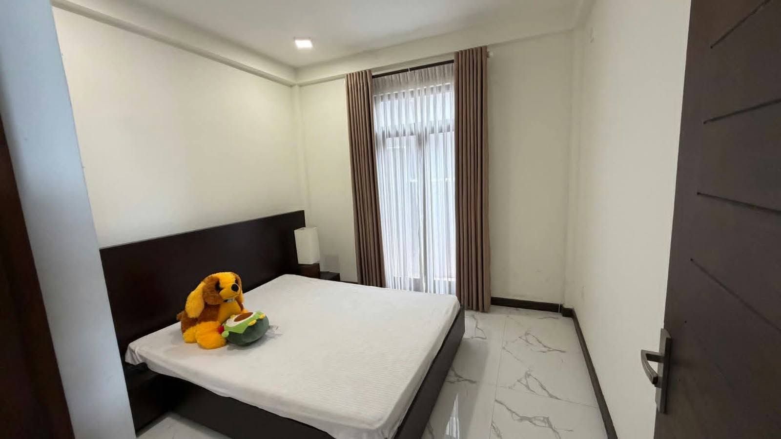 House For Urgent Sale In Kalapaluwawa, Rajagiriya