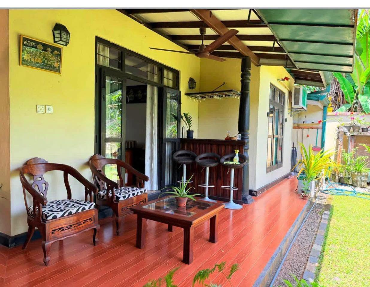 ගෝනපල හන්දියට ආසන්නව ඉදිකල අංගසම්පූර්ණ තනිමහල් නිවසක් ඉක්මනින් ව්කිණීමට තිබේ