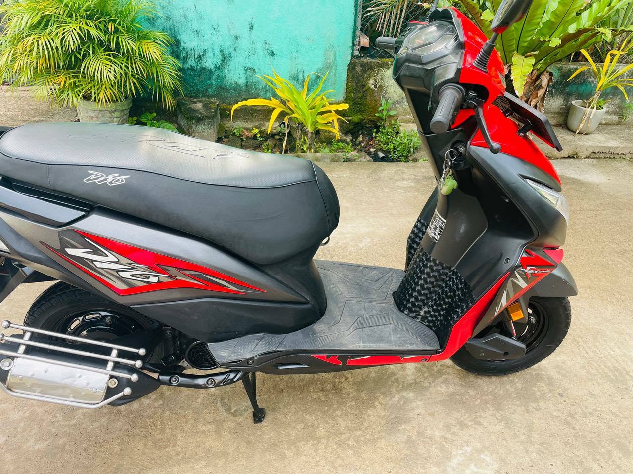 Honda dio 2017 onlight