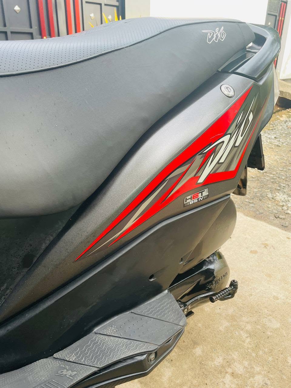 Honda dio 2017 onlight