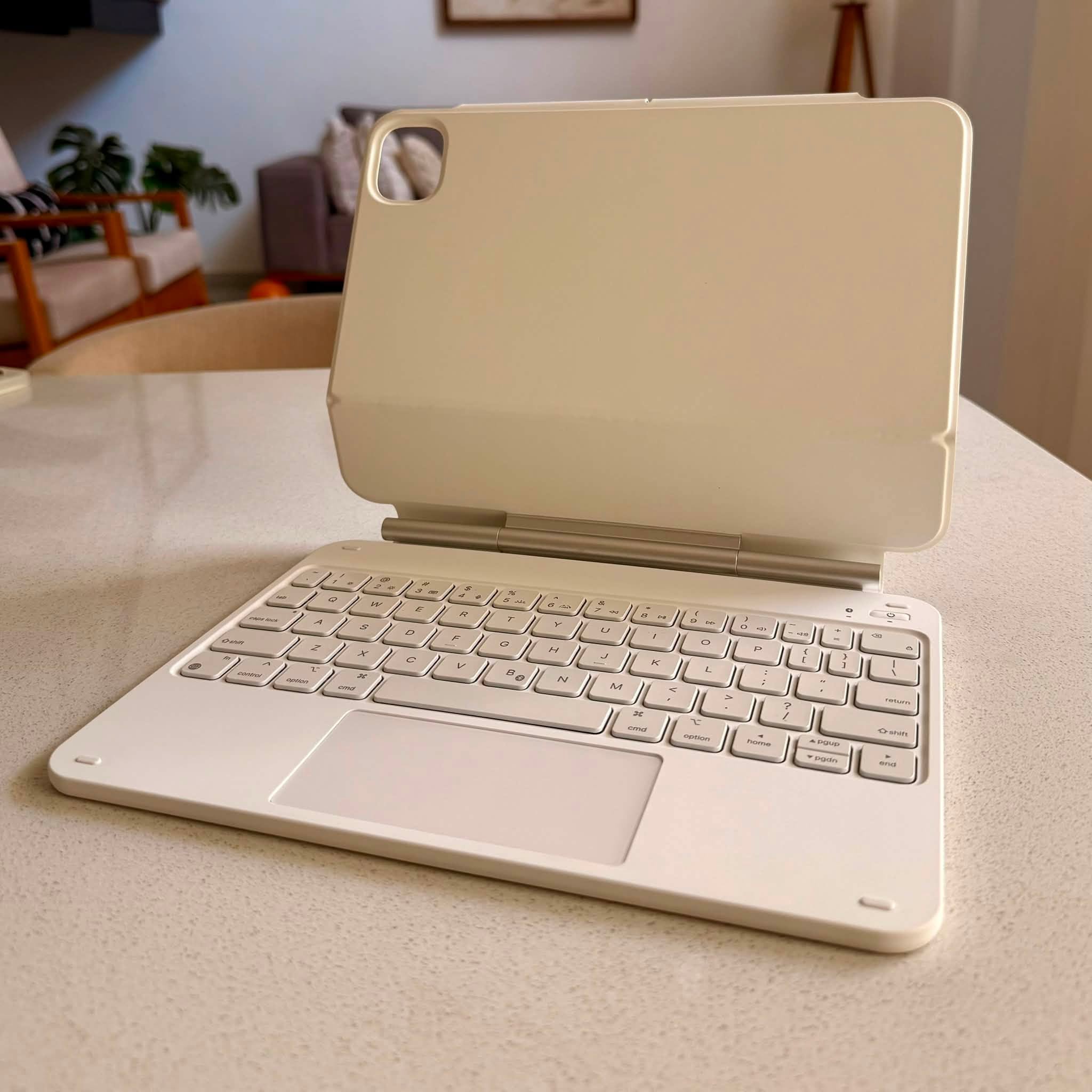 ESR Rebound 360 iPad Pro 11 Keyboard Case