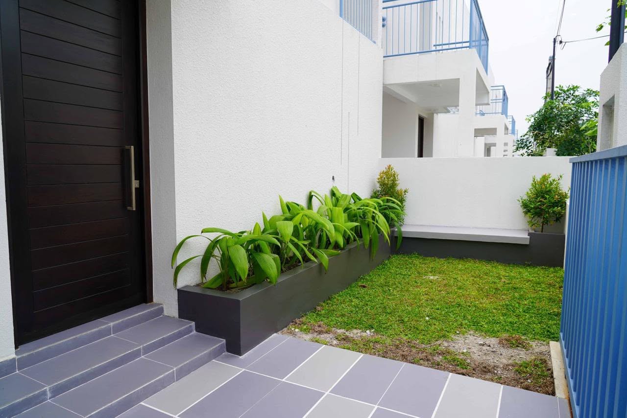 Modern Two-Story House for Sale in Negombo!