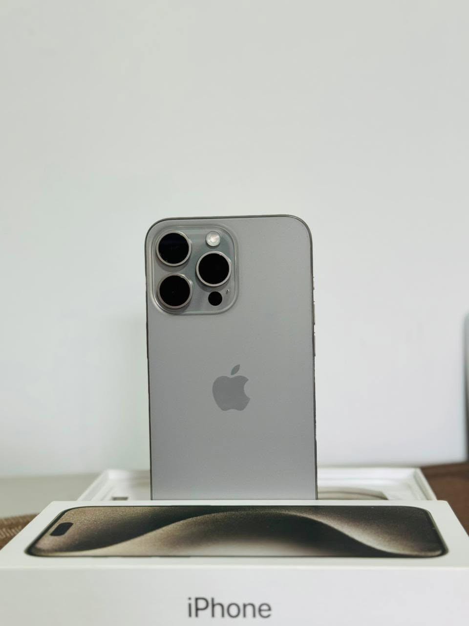 •iphone 15 pro