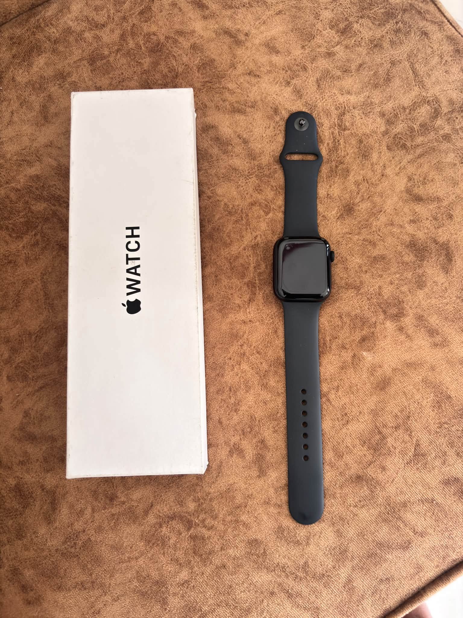 Apple Watch se3 44mm
