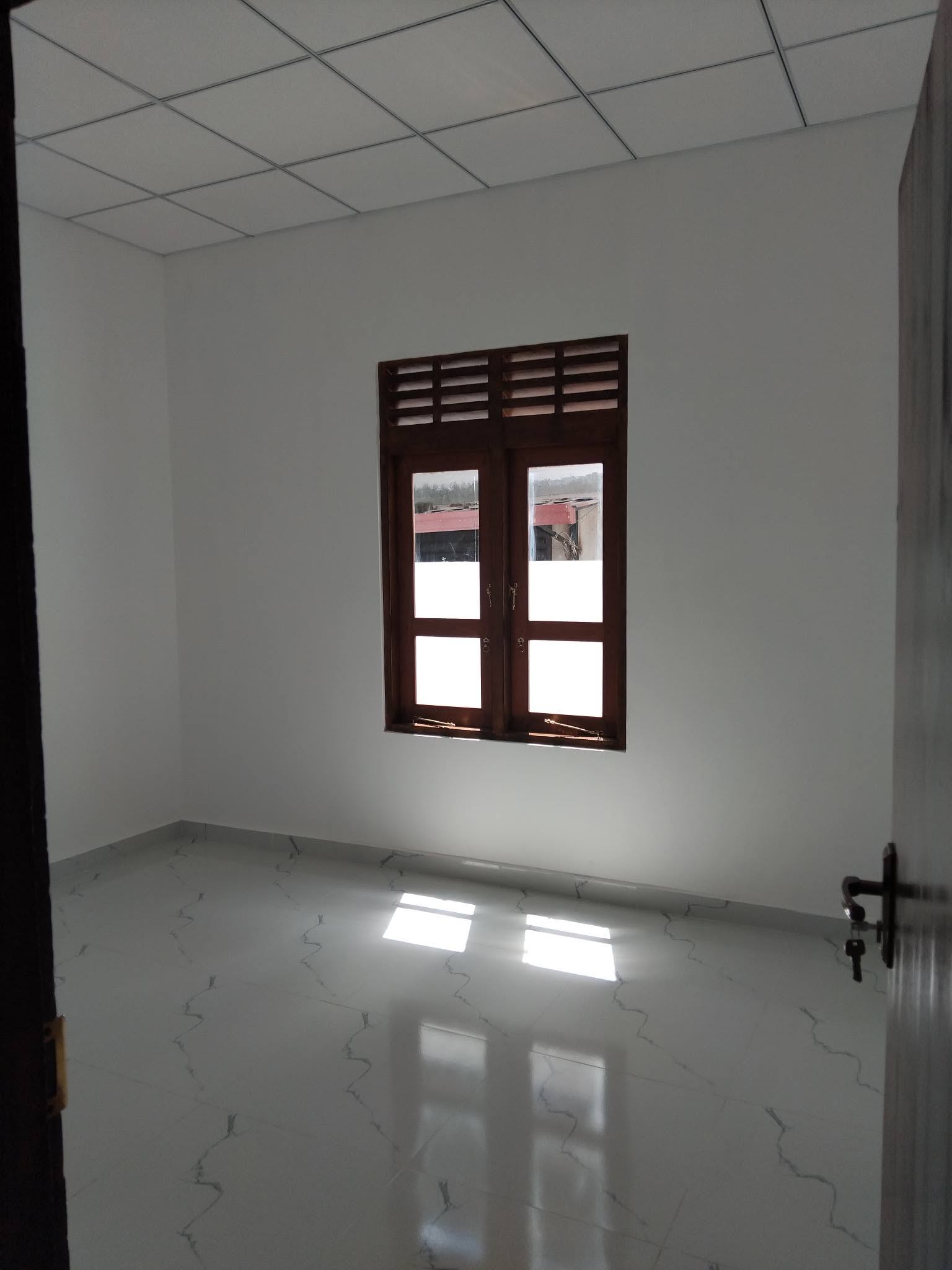Brand new නිවසක්‌ ජා ඇල