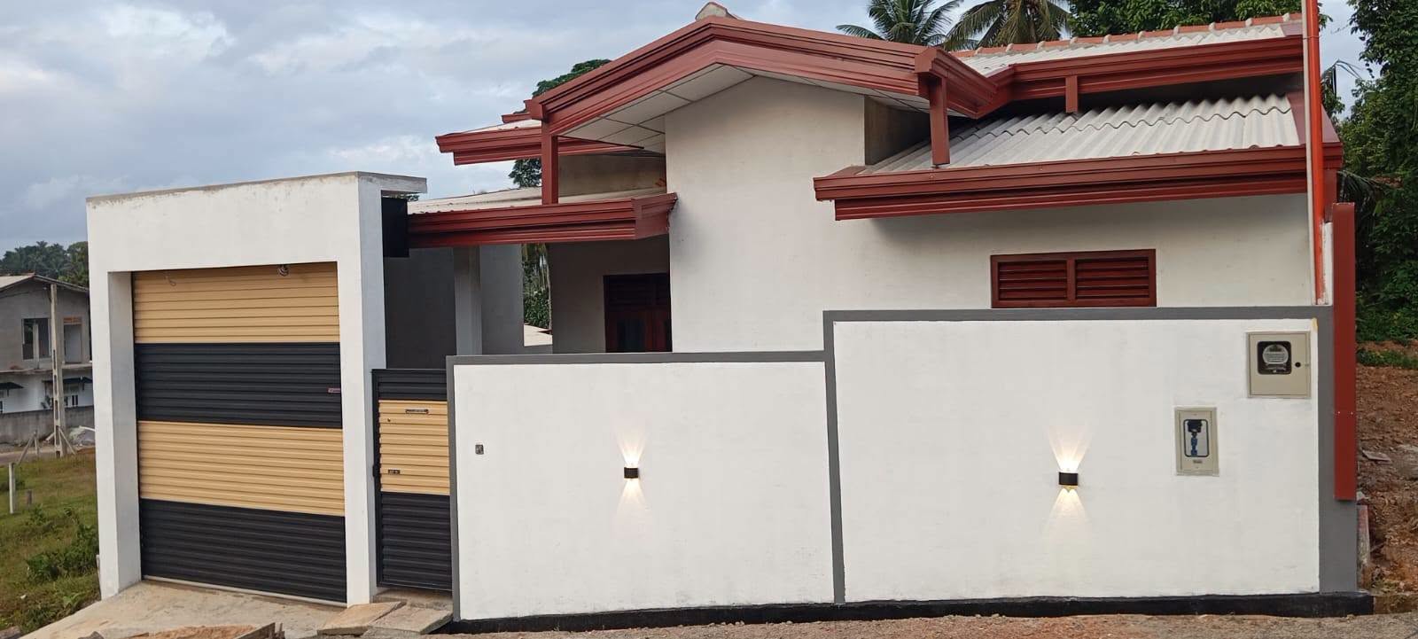 Brand New House For Sale In Homagama