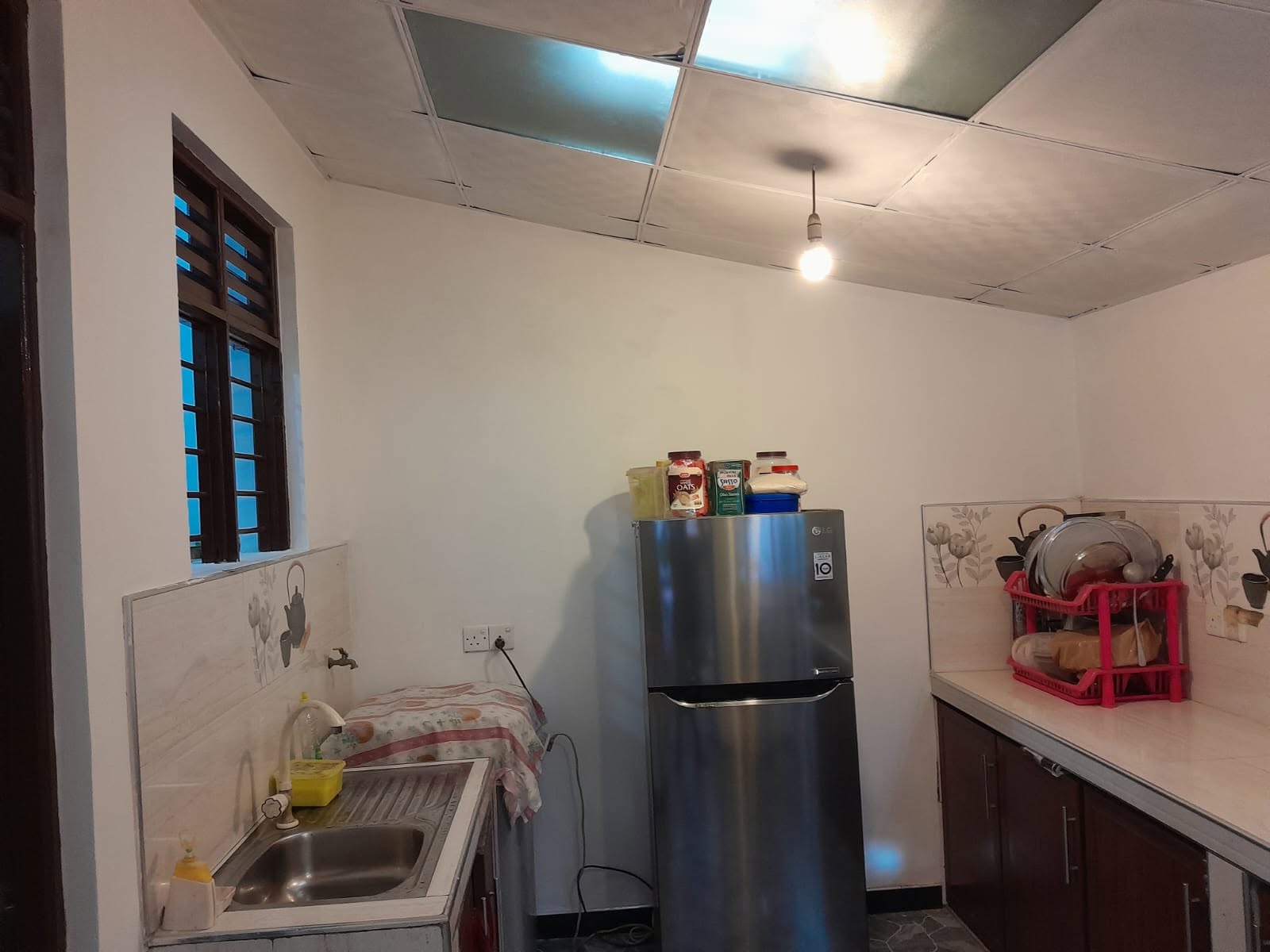 Single storey house located in Ekala, Ja-Ela, for sale.