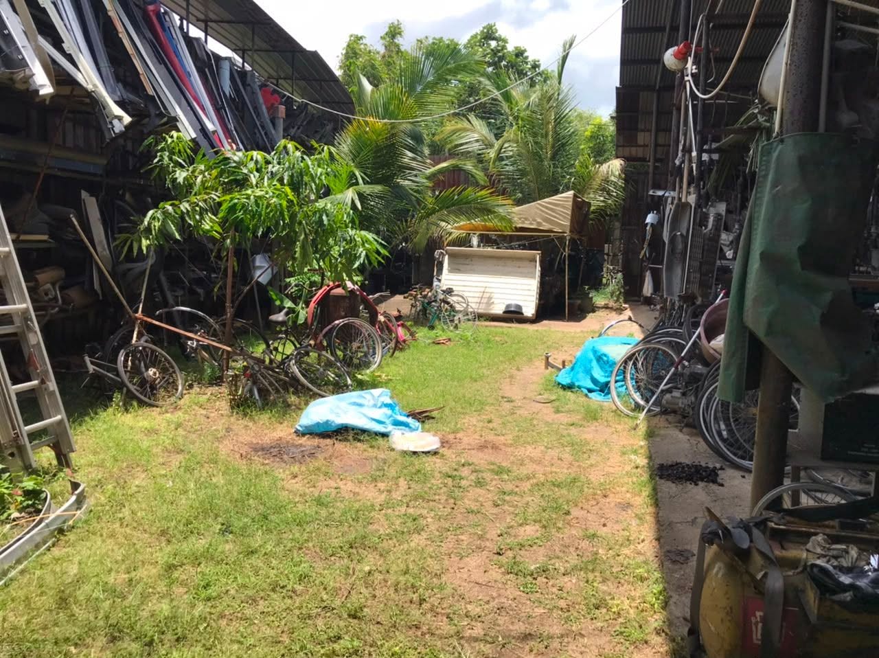 කුරුණෑගල – මීගමුව පාරේ මල්කඩුවාවේ පර්චස් 18ක ඉඩමක් විකිණීමට