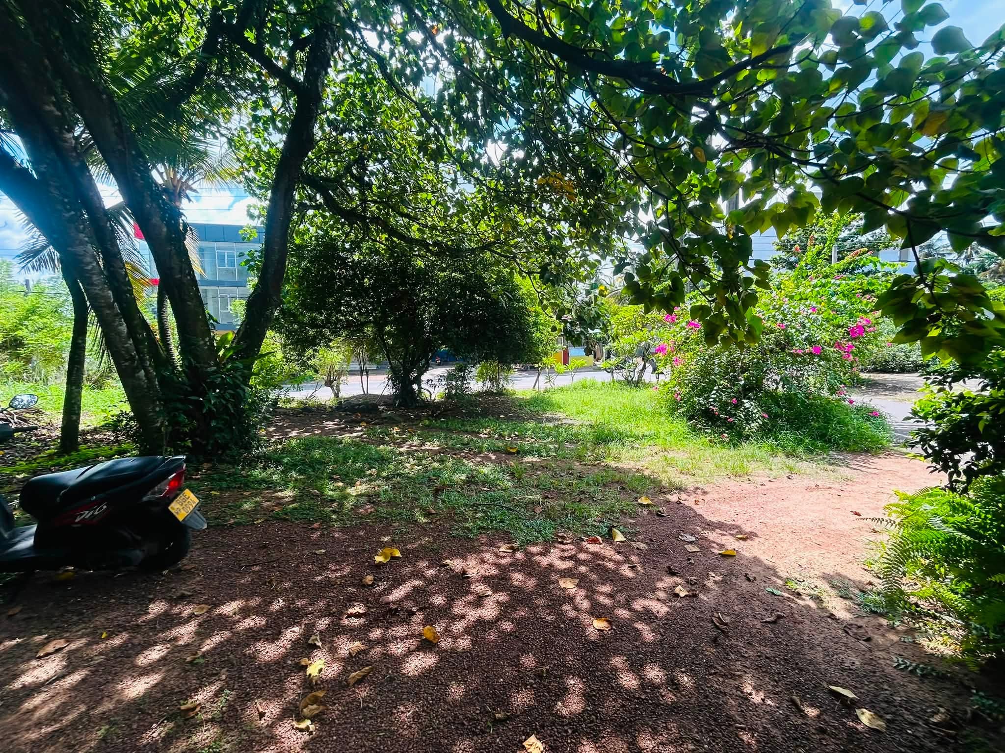 KOTTAWA- MATHTHEGODA JUNCTION VALUABLE COMMERCIAL LAND FOR SALE