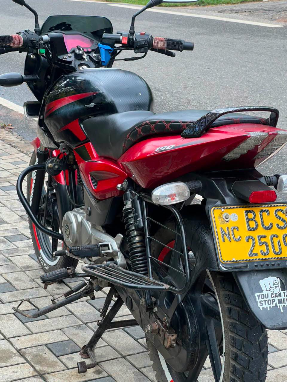 Pulsar 150